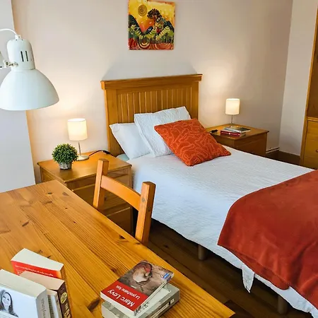 Gran Bilbao 3 - 3 Bedrooms Apartment *
