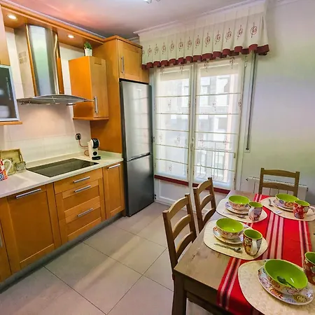 Apartment Gran Bilbao 3 - 3 Bedrooms Portugalete