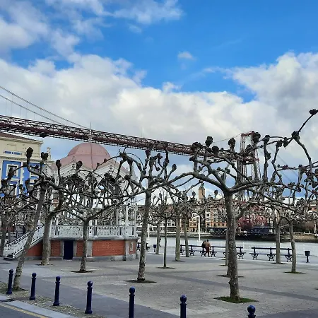 Gran Bilbao 3 - 3 Bedrooms شقة *